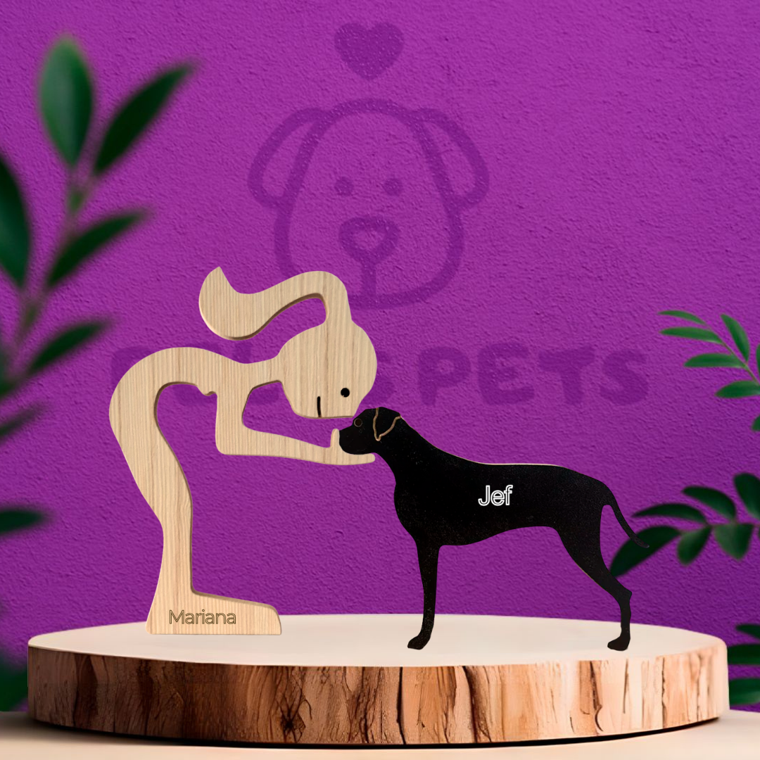 Escultura em Madeira Dogue Alemão