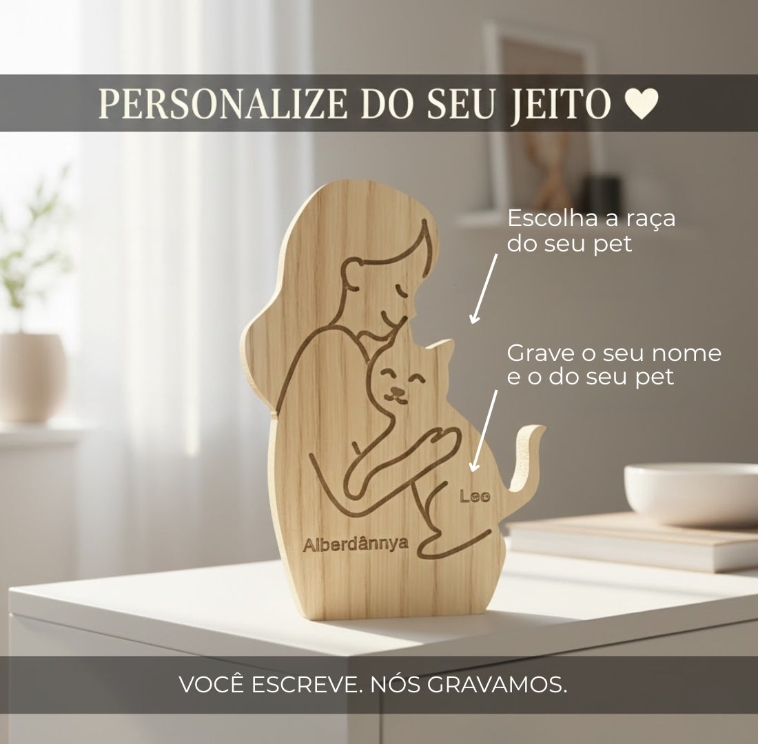Escultura em Madeira Eterno Abraço Humano e Pet