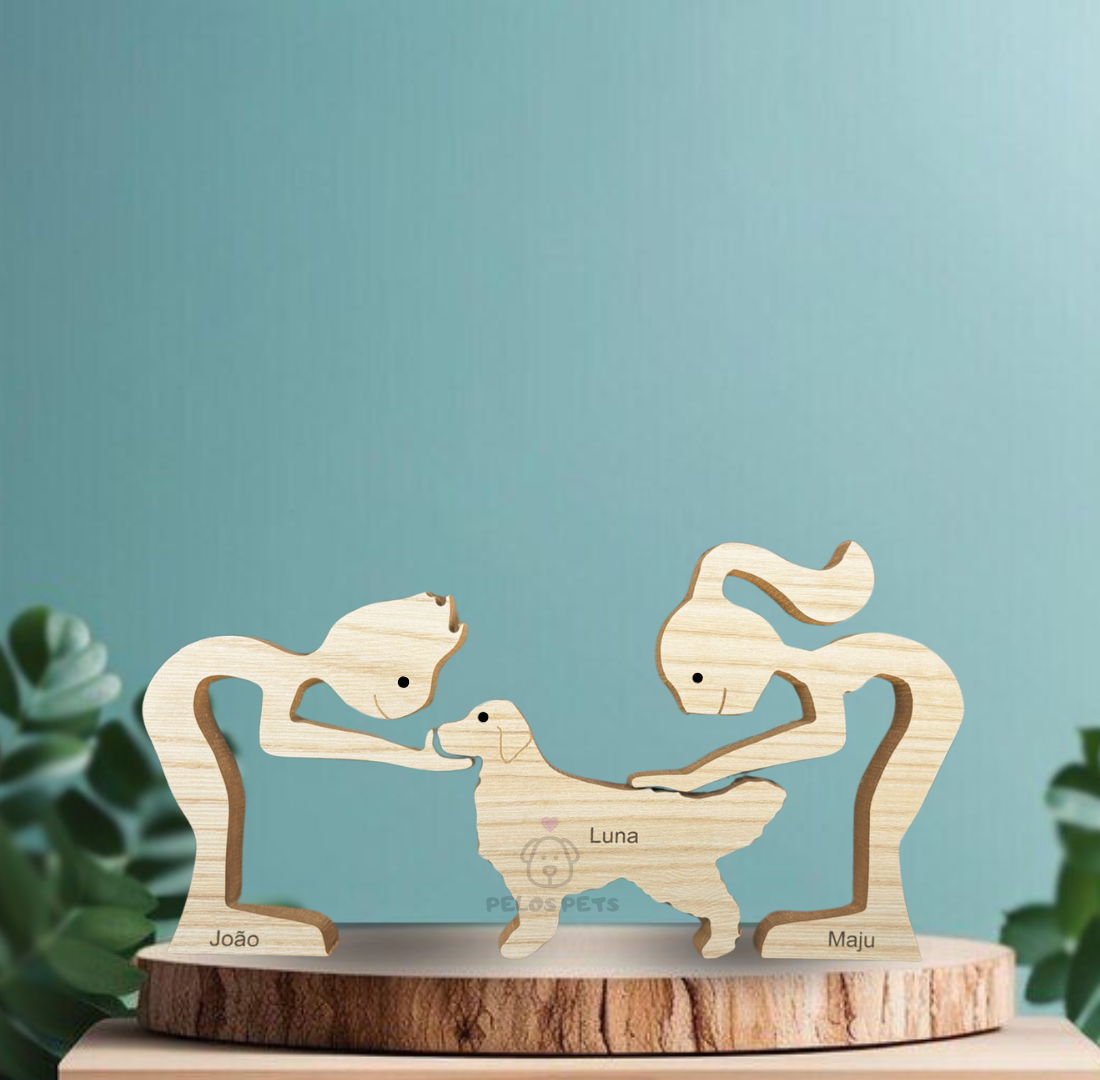 Escultura em Madeira Pelos Pets (Casal + Pet)