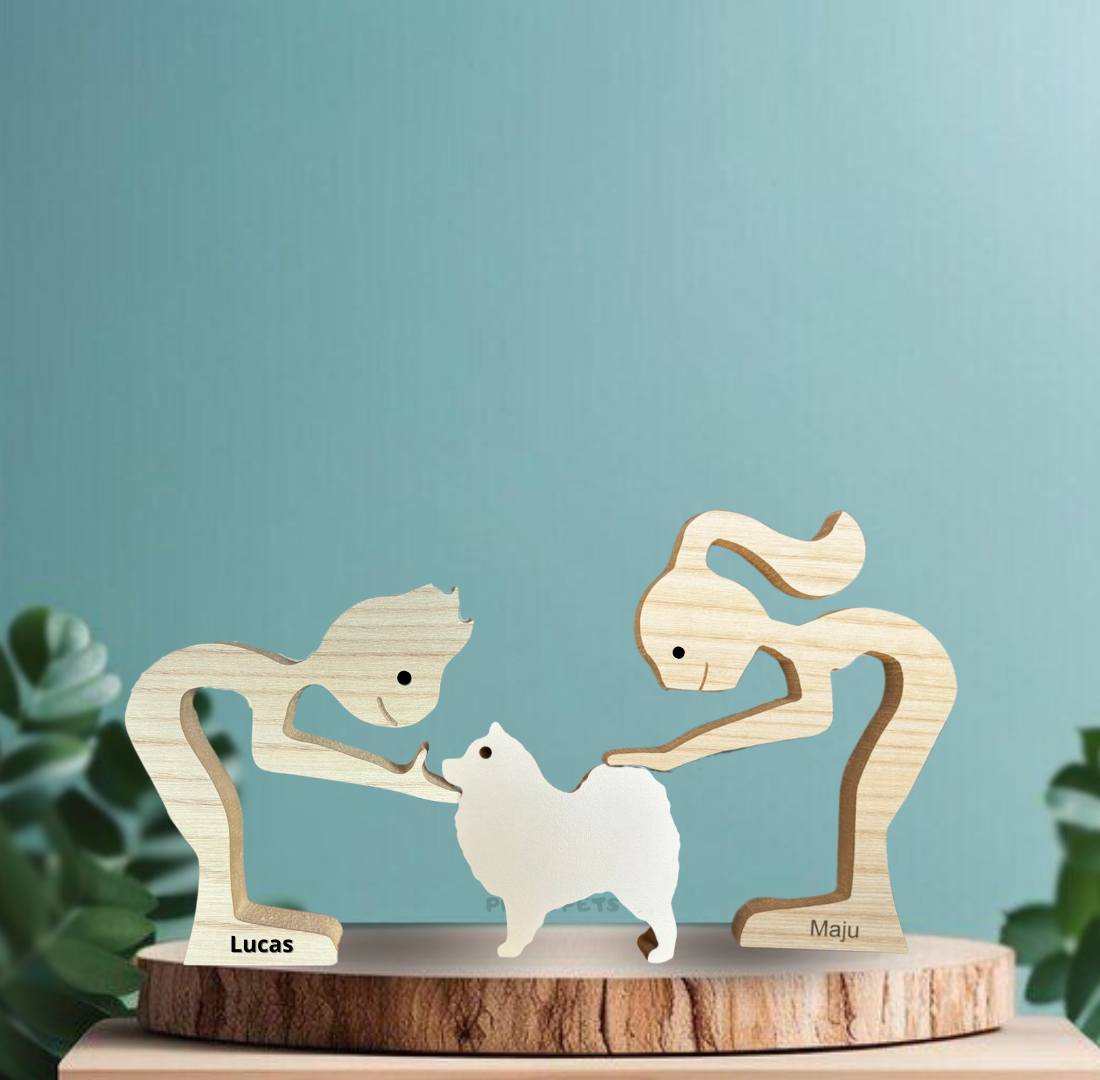 Escultura em Madeira Pelos Pets (Casal + Pet)