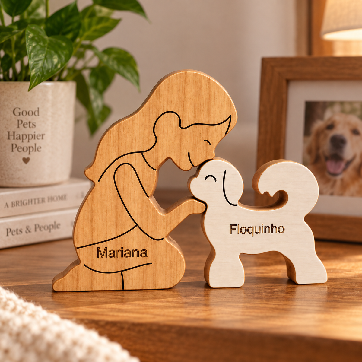 Escultura em Madeira Mulher Ajoelhada e Shih Tzu