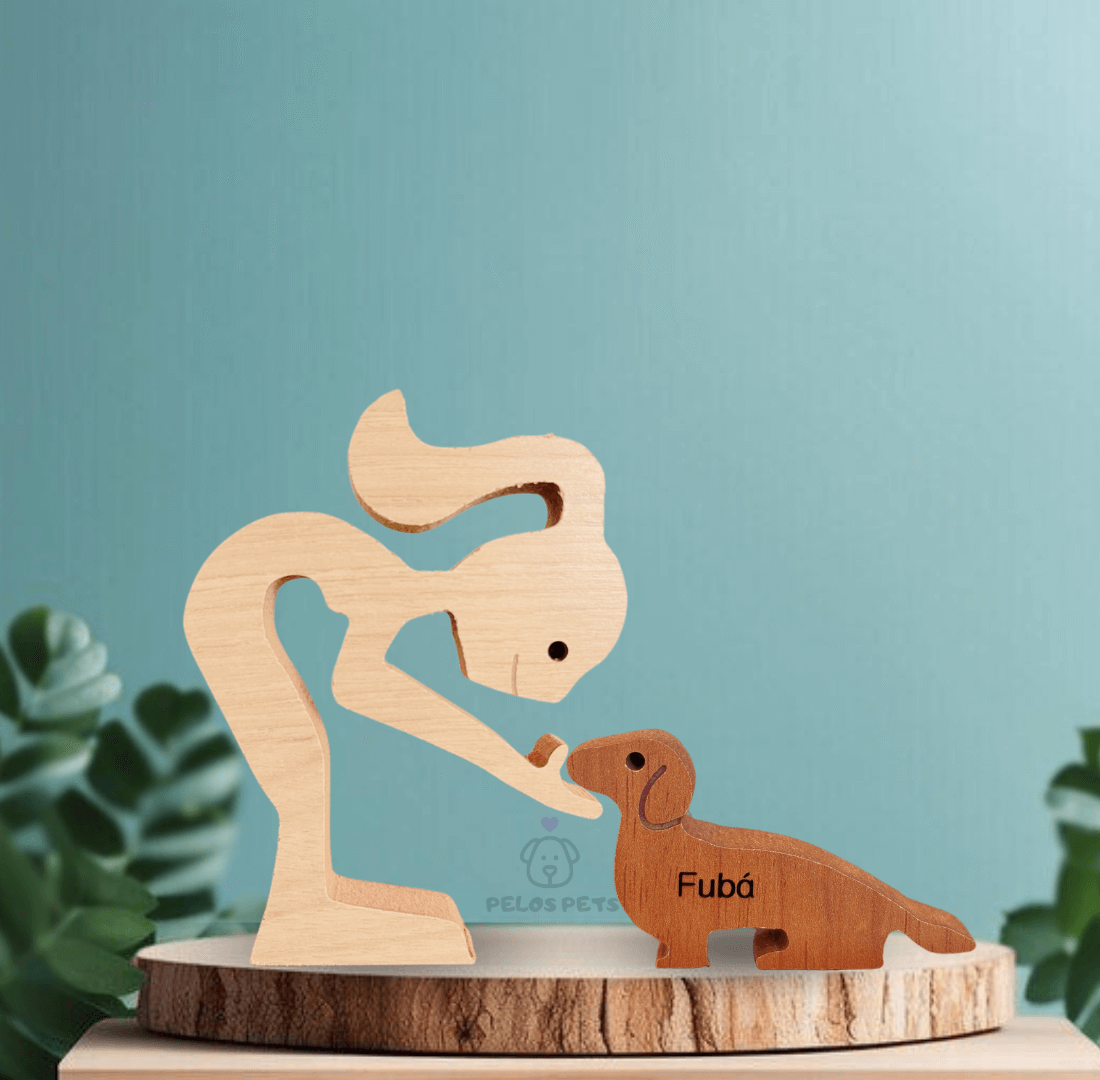 Escultura em Madeira Salsicha (Dachshund)