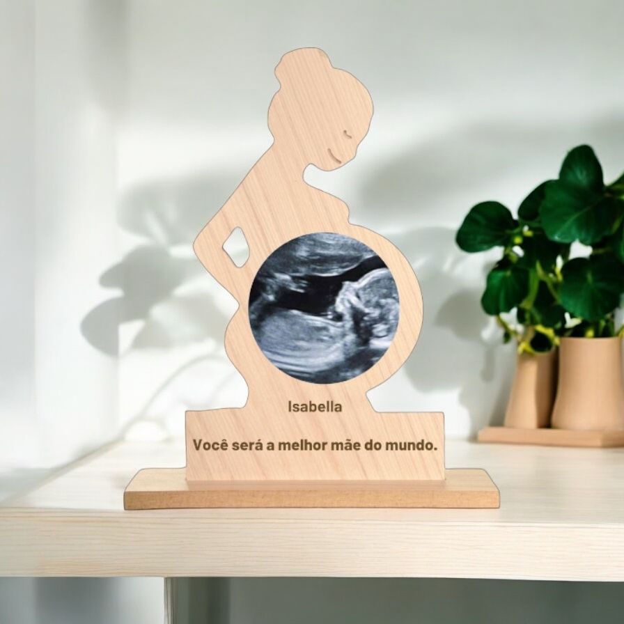 Escultura MDF - Mulher Grávida Ultrassom